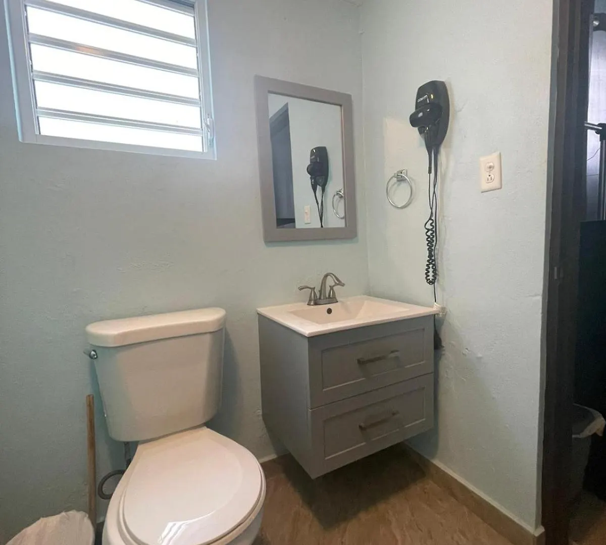 Studio With Private Entrance And Bath Near Beach, Unit 4 San Juan 0*,